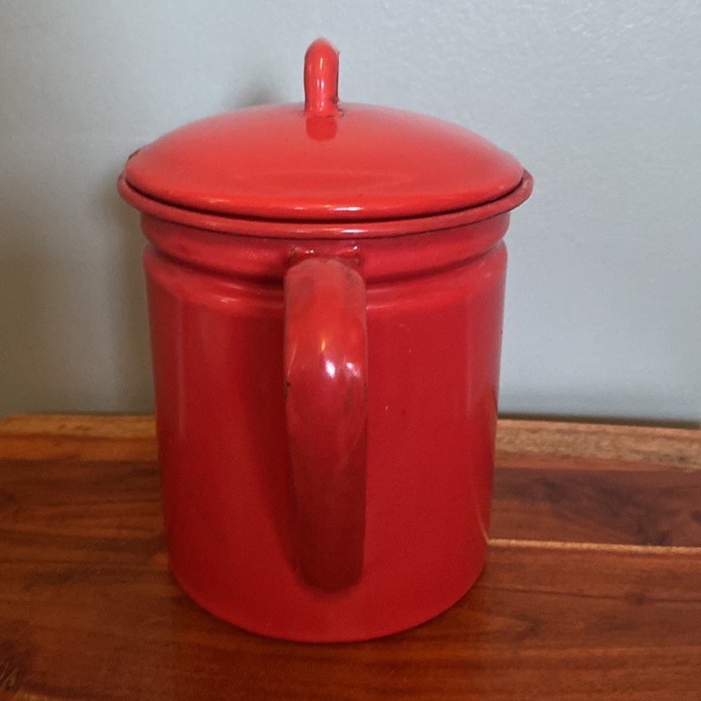 Porcelain red enamel coffee pot 1940 tea pot. Shabby chic retro cottagecore - Picture 4 of 11